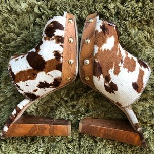 Stuart Weitzman Mules